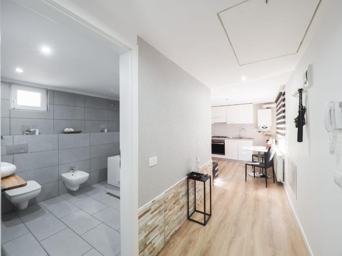 For You Apartments Gold & Silver 시비우 외부 사진